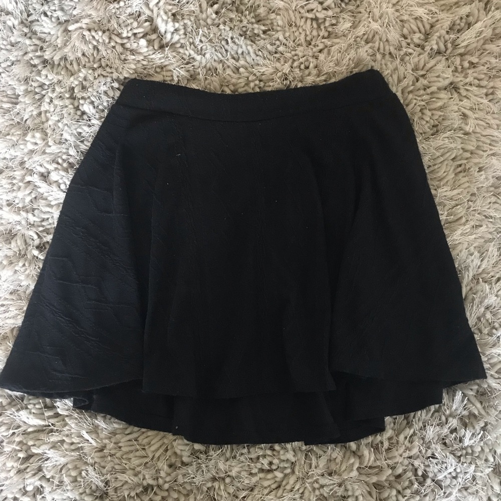 Black skater skirt